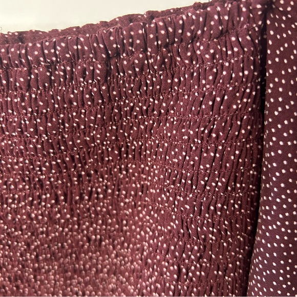 Abercrombie & Fitch Women’s Burgundy and White Polka Dot Dot Top, Size Medium - Picture 6 of 7